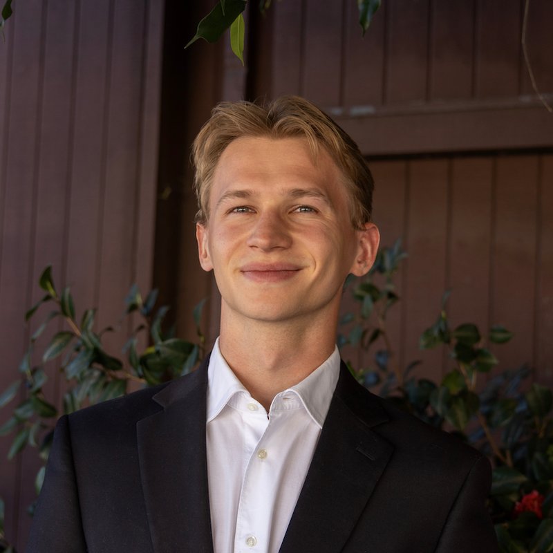 Portrait of Caleb Luis, Associate Advisor at Aspirean Wealth